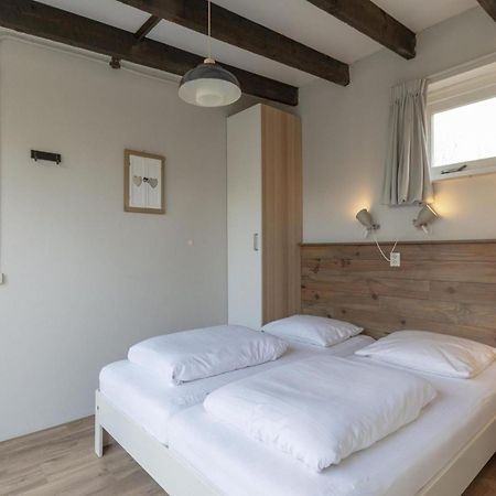 Contemporary Bungalow With Garden Sint Maartensvlotbrug ภายนอก รูปภาพ
