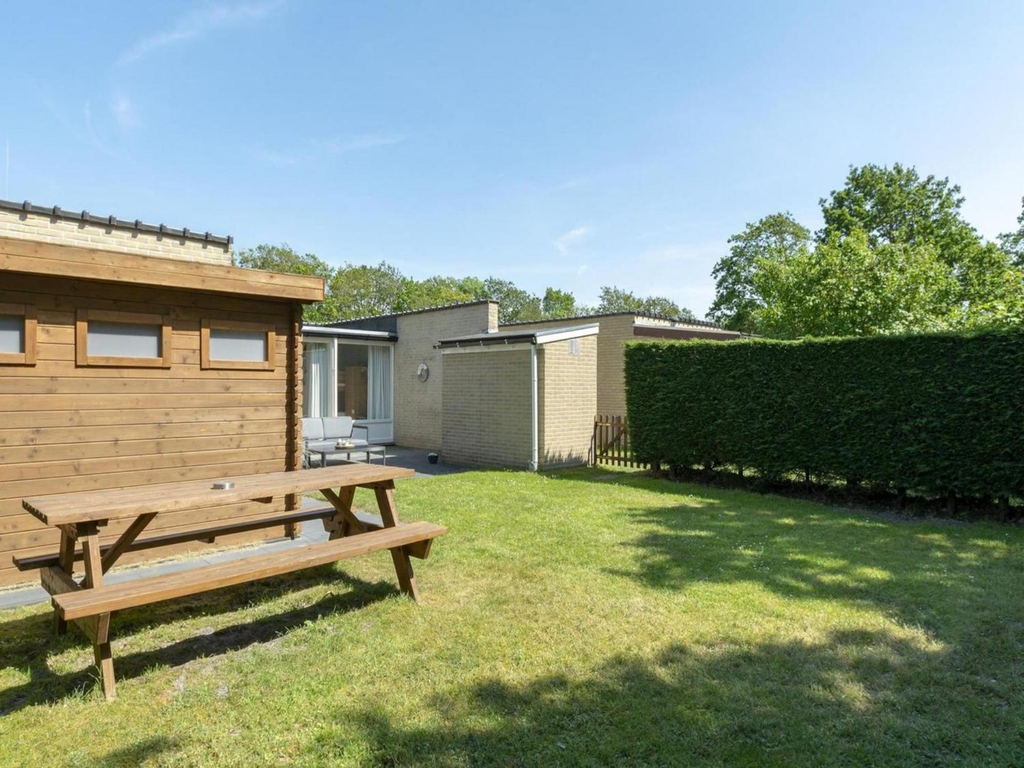 Contemporary Bungalow With Garden Sint Maartensvlotbrug ภายนอก รูปภาพ
